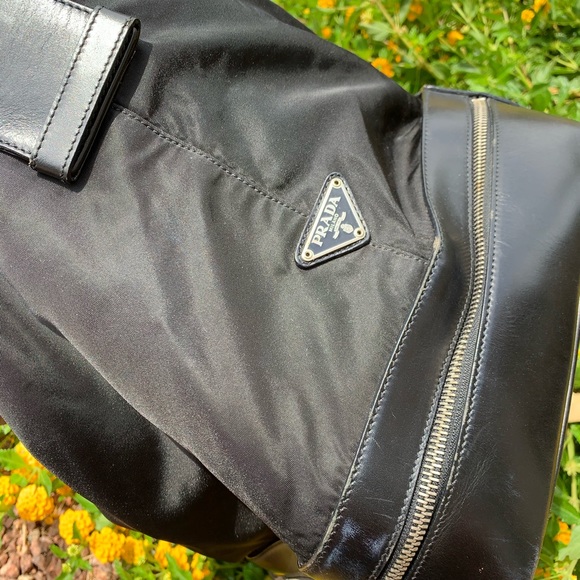 Authentic Prada not for sale - Picture 6 of 12